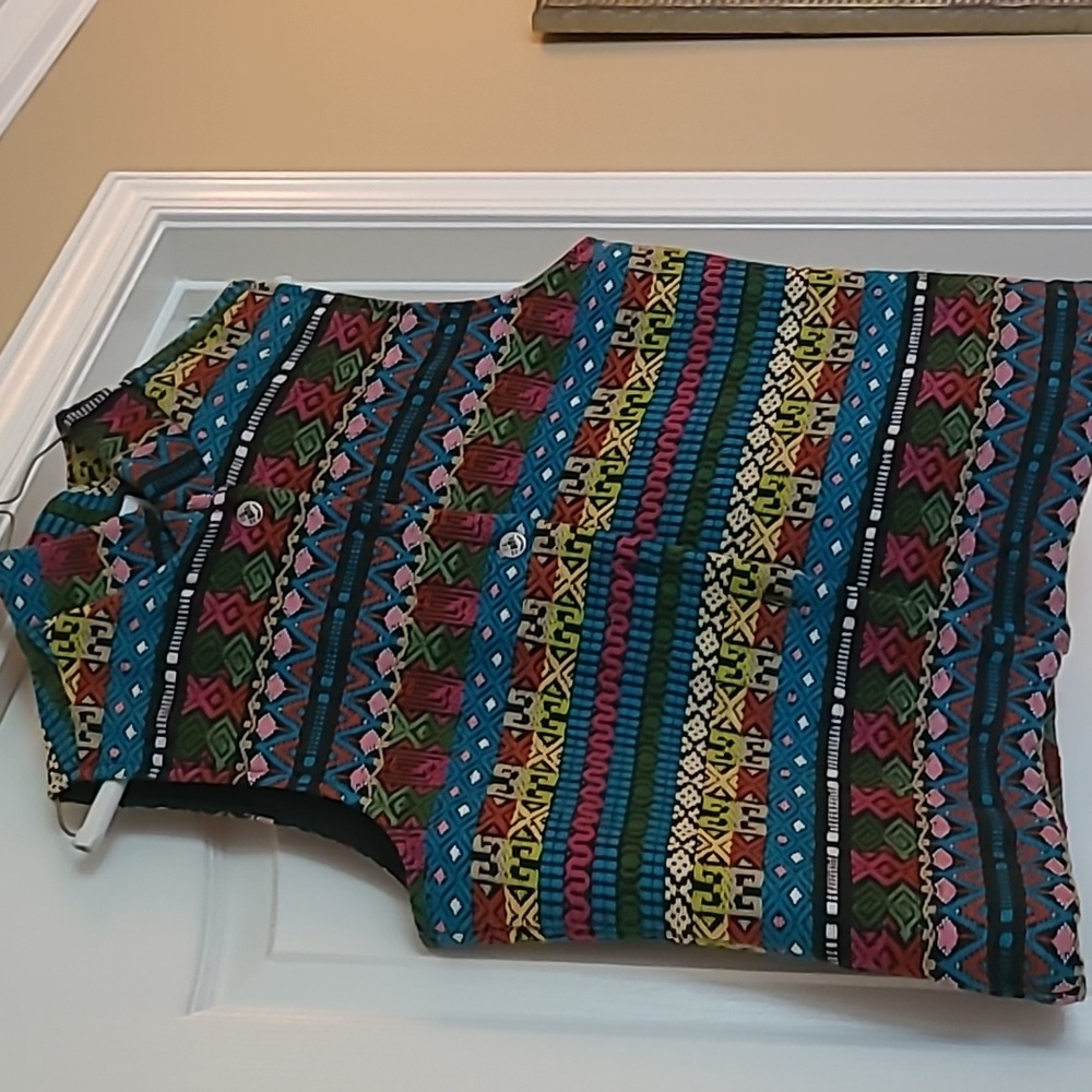Chico's Size 1 - 100% Cotton Embroidered Vest